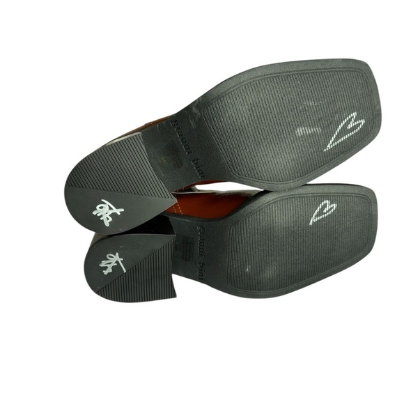 NWOT Gianni Bini Banks Crinkle Patent Double Gore Square Toe Booties Size 6 - Picture 9 of 9